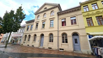 8,84% RENDITE! Architektonisches Unikat mit Wohn- und Gewerbeflächen im Zentrum Köthens