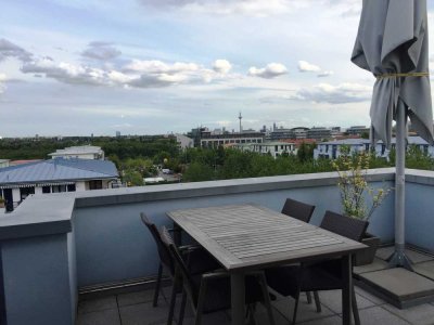 Exklusive 4-Zimmer Penthouse-Wohnung mit Skylineblick am Frankfurter Riedberg