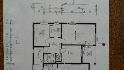 Sonnige 3-Zi.- Whg mit Aufzug und großem Südbalkon, kurzfristig  frei, a.W. teilmöbliert!