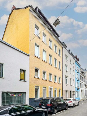 Mehrfamilienhaus Köln Deutz - 10 Eigentumswohnungen - Vorder- und Hinterhaus