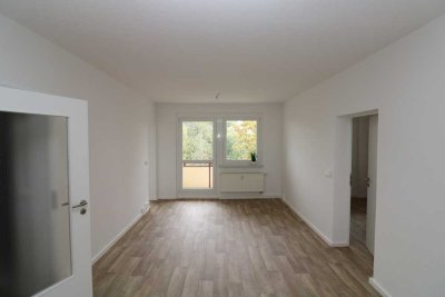 1. Sahne…günstige 3-RW mit Wanne & Balkon!!!