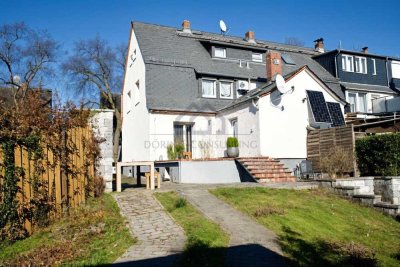 Attraktives REH mit großem Garten in ruhiger Lage