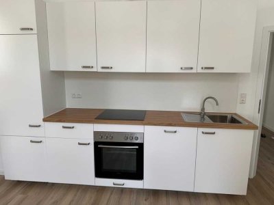 Erstbezug helle 2-Zimmer-Wohnung in zentraler Lage