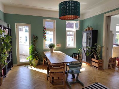 Schöne große Altbauwohnung zwischen Adolfplatz und Blücher
