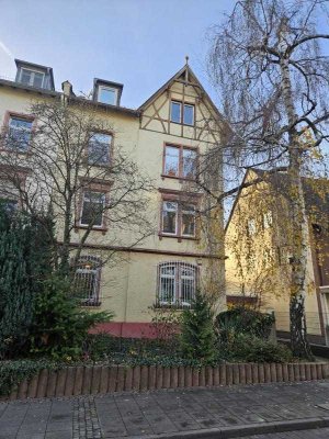 Sanierte 3-Zimmer-Wohnungin ruhiger Lage, WG geeignet