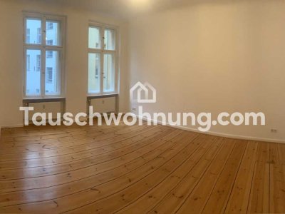 Tauschwohnung: 2-Zimmer Altbau Wohnung in Kreuzberg mit Balkon