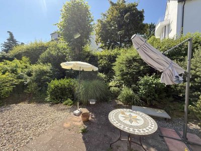 3 Zimmer / 2 Bäder / Küche / Terrasse/ Wintergarten / Tiefgarage