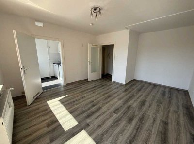 Klein und Fein. 1-Zimmer mit Balkon