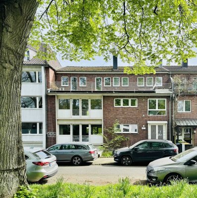 Schön gestaltetes Stadthaus mit drei Wohnungen in beliebter Lage von  Düsseldorf-Flingern