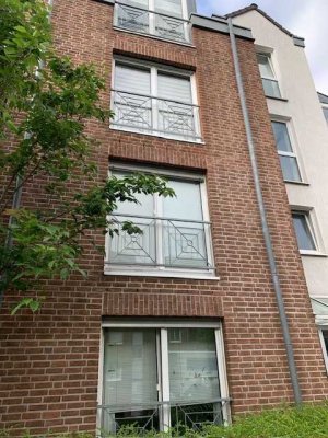 Moderne 2ZKDB mit sonnigem Balkon
