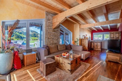 Dachgeschosswohnung mit Südterrasse ( 06104 )