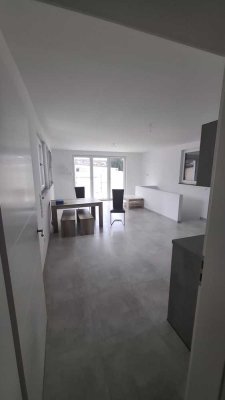 3,5-Zimmer Wohnung mit Garten, EBK, FBHZ in Grevenbroich