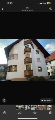 Verkaufe helle 4 Zimmer Wohnung mit Balkon, Einbauküche und Tiefgaragen Stellplatz