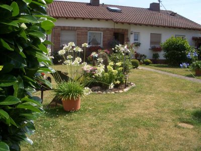 Geräumiges Einfamilienhaus mit 6 Zimmern in Pirmasens-Erlenbrunn