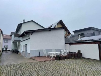 Das perfekte Mehrgenarationenhaus!!! --Modernisiertes 3 Familienhaus in Mühlhausen--