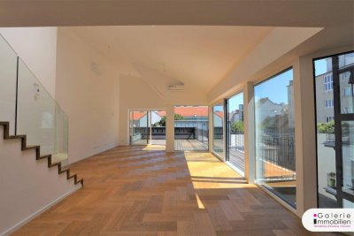 Erstbezug - Wunderschöne Dachgeschosswohnung - modernste Technik auf höchstem Niveau - Garage im Haus