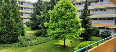 Schöne 2-Zimmer Wohnung mit Balkon in Erlangen-Bruck
