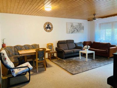 Spacious & Bright 4‑Bedroom Apartment with Balcony in Würzburg‑Heuchelhof