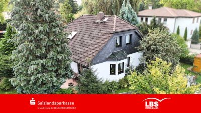 Glückliches Wohnen im grünen Umfeld