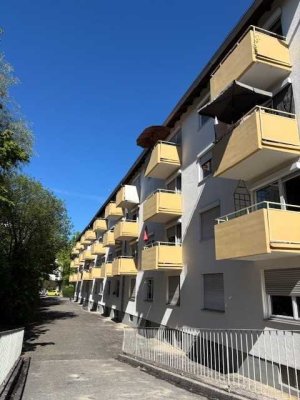 Lichtdurchflutete 2-Zimmer-Wohnung in Moosach