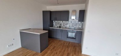 � Neu 3 zimmer wohnung mit EBK - sofort in Schönefeld
