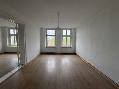 Helle 2-Zimmer-Altbauwohnung mit Balkon in Frankfurt (Oder)