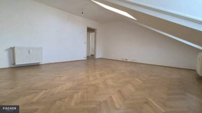 Große Dachgeschoß-Mietwohnung im Zentrum von Villach