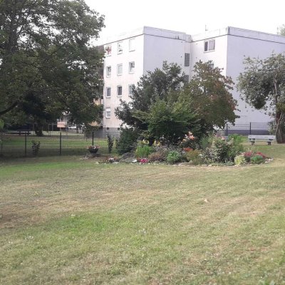 3 Zi. Whg. mit Balkon / Blick ins Grüne in Nierstein zu vermieten