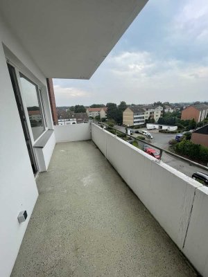 Wohnen in Garbsen! Geräumige 3 Zimmer Wohnung mit Balkon