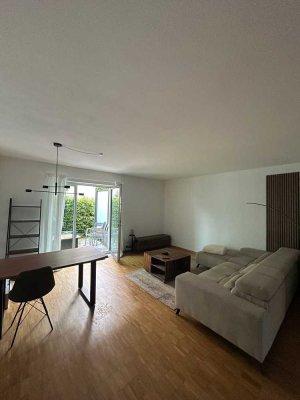 Moderne 2-Zimmer-Wohnung mit offener Wohnküche & Terrasse in Winterhude – Möbelübernahme für 5.500 €