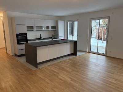 Attraktive 4-Zimmer Terrassenwohnung mit Garten in Hersbruck