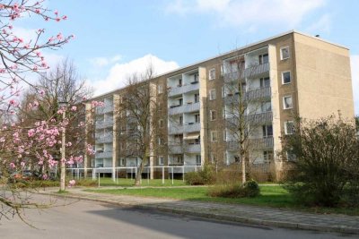 Erdgeschosswohnung mit Balkon