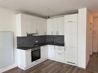 2 Zimmer Wohnung inkl. Einbauküche und Balkon