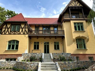 Exklusive Altbau-Residenz mit 6 Wohneinheiten in Potsdam-Babelsberg 50 bis 180 m² WE 4