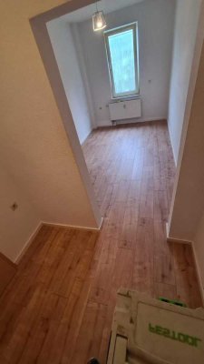 Geschmackvolle, sanierte 2-Raum-Wohnung in Jena inklusive Internet, Strom und TV