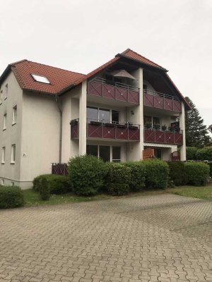 3-Zimmer-Whg im 1. OG mit Balkon !