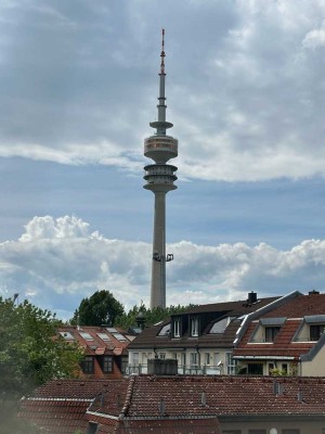 Ohne Lift--4 Zimmer Wohnung-oberstes Geschoss ,  TG mgl