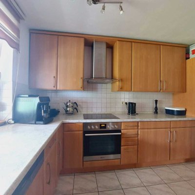 Geschmackvolle 3-Raum-Wohnung mit Balkon und EBK in Balingen