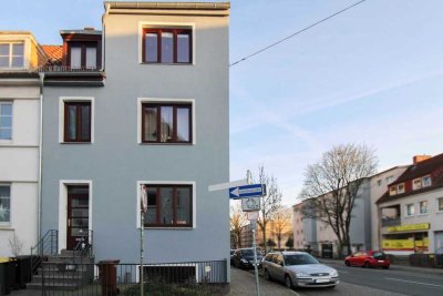 Großzügige 5-Zi. Maisonette Wohnung in der Neustadt