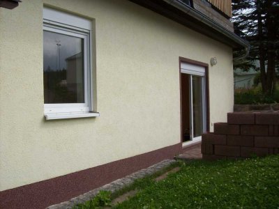 Schöne 2-Zimmer-Erdgeschosswohnung mit Terrasse in Oberhof