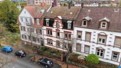 +++Im Stadtzentrum: Gepflegtes 3-Familienhaus mit Südbalkonen und Garten+++