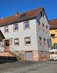 Geräumiges 7-Zimmer-Haus zur Miete in Hösbach