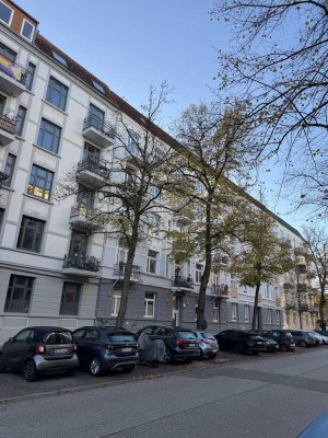 2-Zimmer-Wohnung in Hamburg-Bahrenfeld mit Nachtspeicherofen