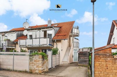 Charmante Maisonette-Wohnung mit Kamin, zwei Balkonen und viel Potenzial in ruhiger Lage