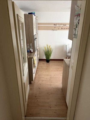 Sehr schöne 4 Zimmer Wohnung in Pforzheim-Eutingen im 4 Familienhaus