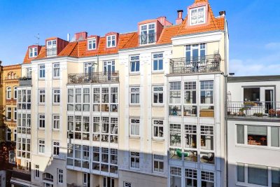 Stilvolle 3-Zimmer-Jugendstilwohnung in Winterhude, nahe dem Mühlenkamp