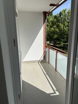 Wunderschöne und helle 2-Zi-Wohnung mit Westbalkon in Bramfeld