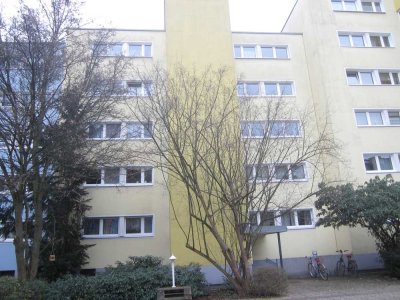 ab 01.06.2026 ruhig sonnig und mit Blick ins Grüne wohnen