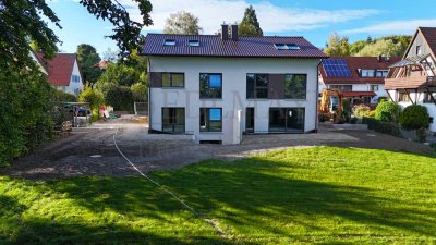 RESERVIERT:Erstbezug - Neubau Doppelhaushälfte mit hochwertiger Ausstattung