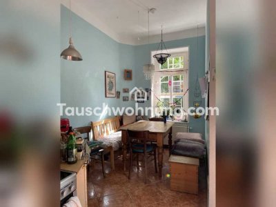 Tauschwohnung: Schöne Altbauwohnung mit Wohnküche und Balkon